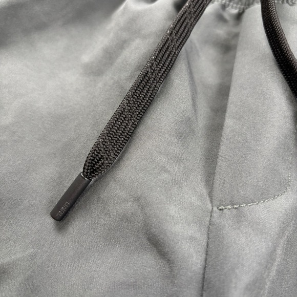 UNRL Stride Shorts Men's L Gray Performance Athletic Drawstring Stretch - Picture 6 of 13